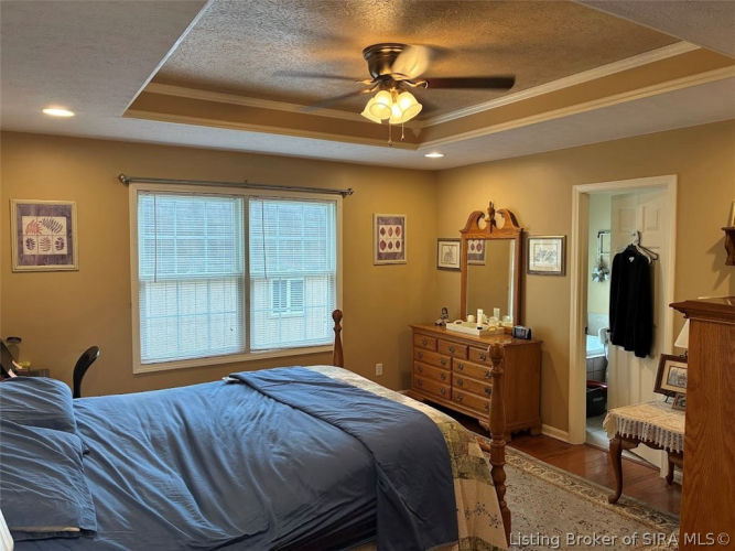 $309900