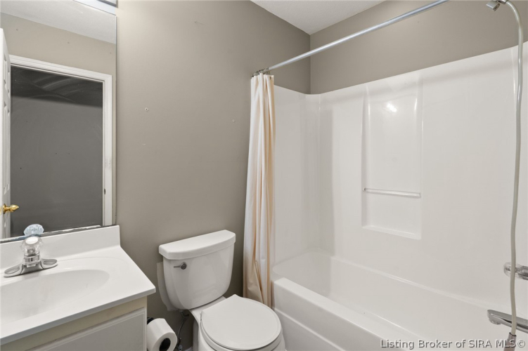 Listing Image 50