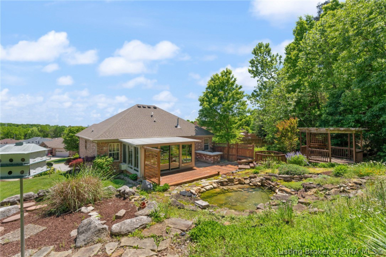 Listing Image 7