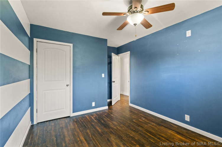 Listing Image 18
