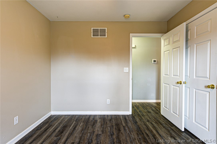 Listing Image 37