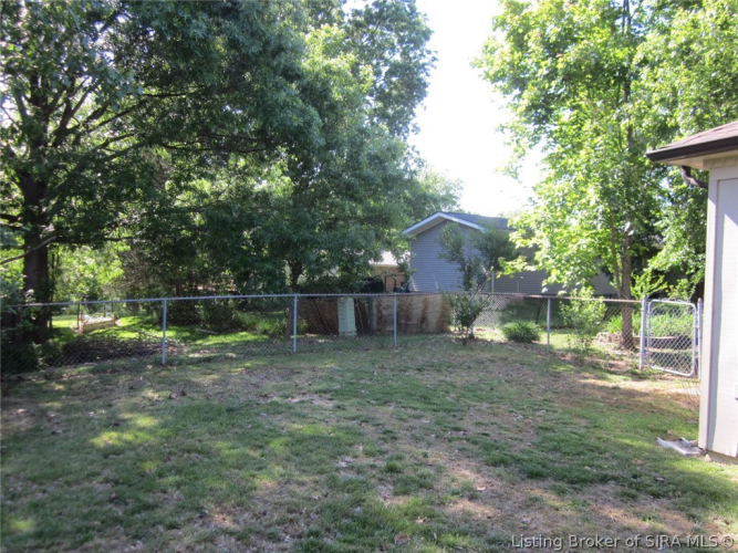 Listing Image 32