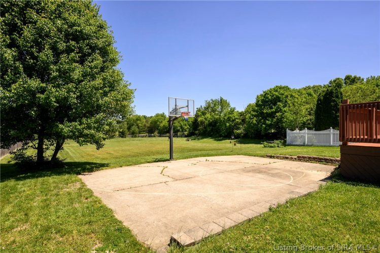 Listing Image 47