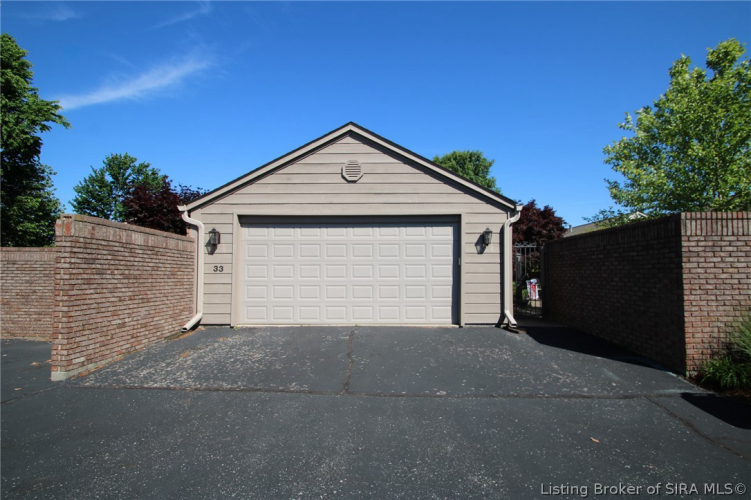 Listing Image 32