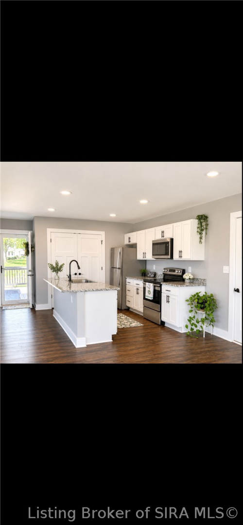Listing Image 15