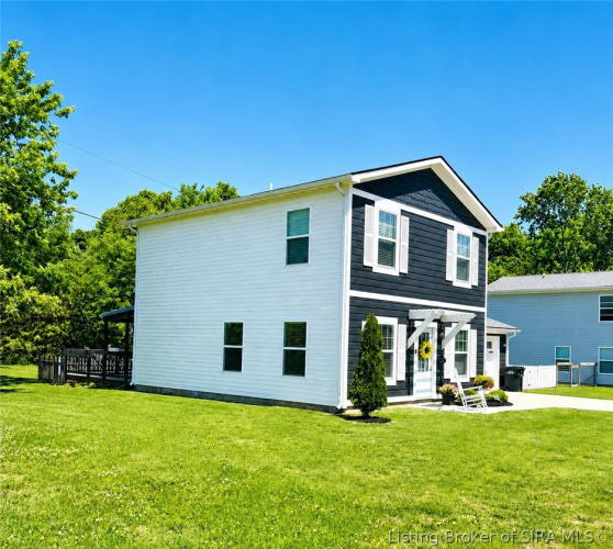 Listing Image 3