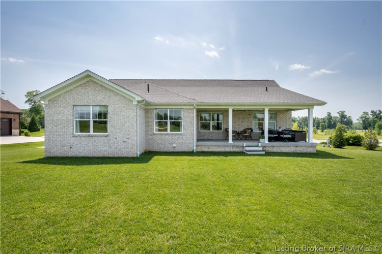 Listing Image 44