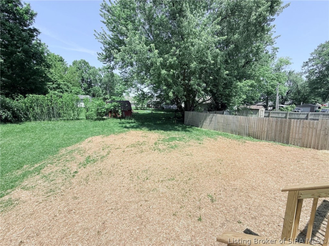 Listing Image 32
