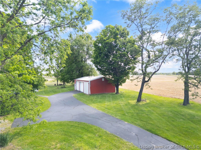 Listing Image 41