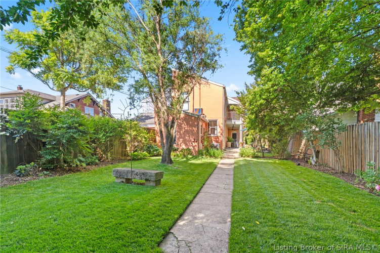 Listing Image 44