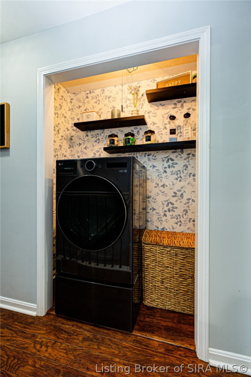 Listing Image 21