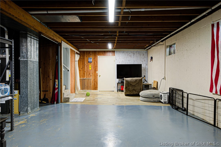 Listing Image 35