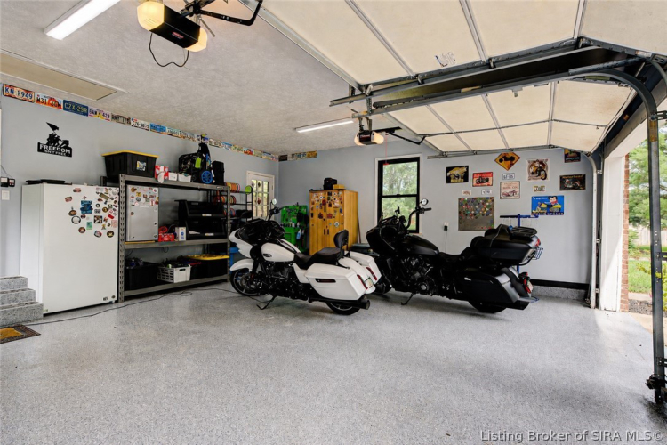 Listing Image 43