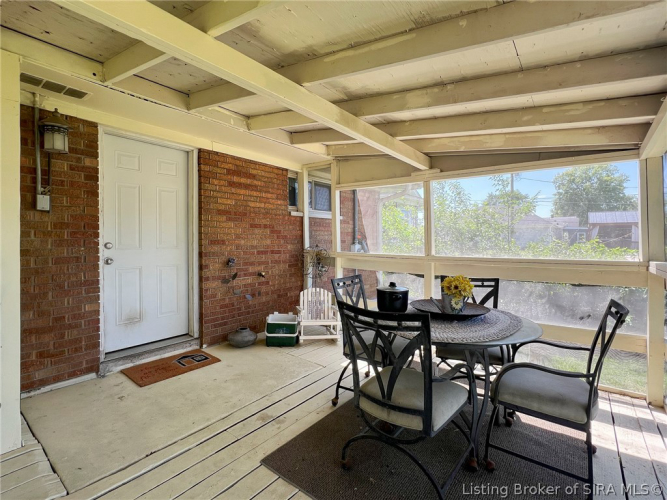 Listing Image 17