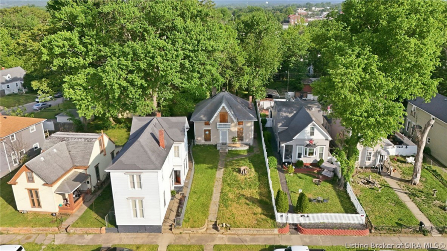 Listing Image 9