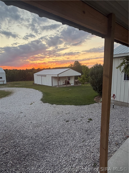 Listing Image 46