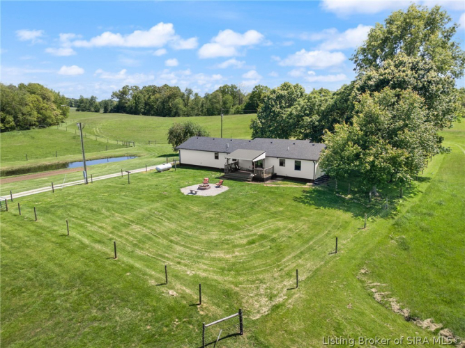 Listing Image 45