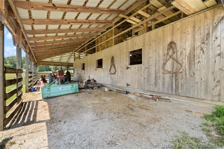 Listing Image 60