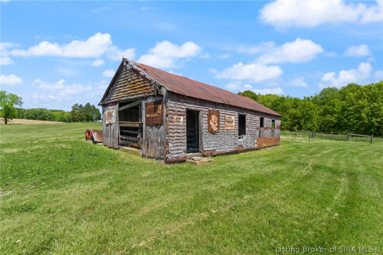 Listing Image 64