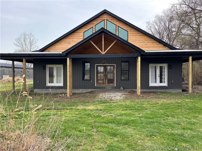 Listing Image 4