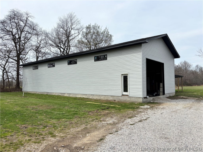 Listing Image 40