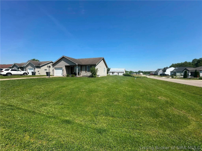 Listing Image 6