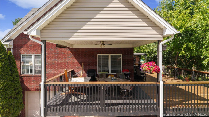 Listing Image 6