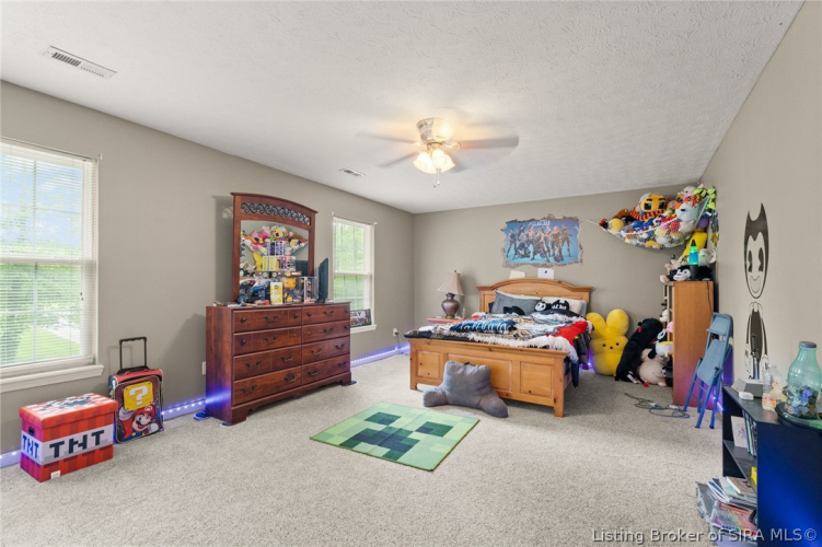 Listing Image 38