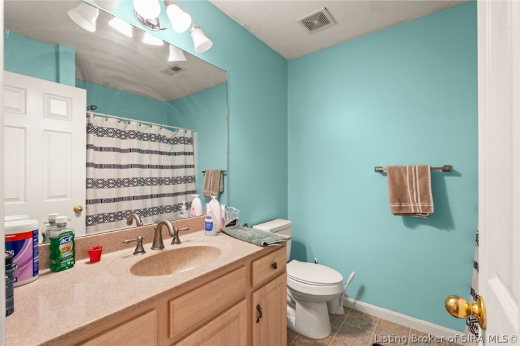 Listing Image 41