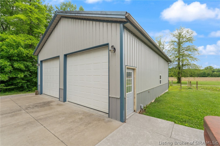 Listing Image 45