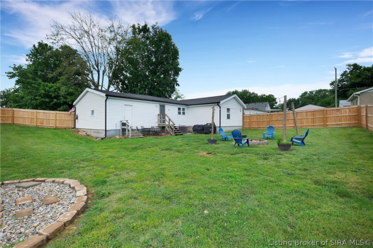 Listing Image 13
