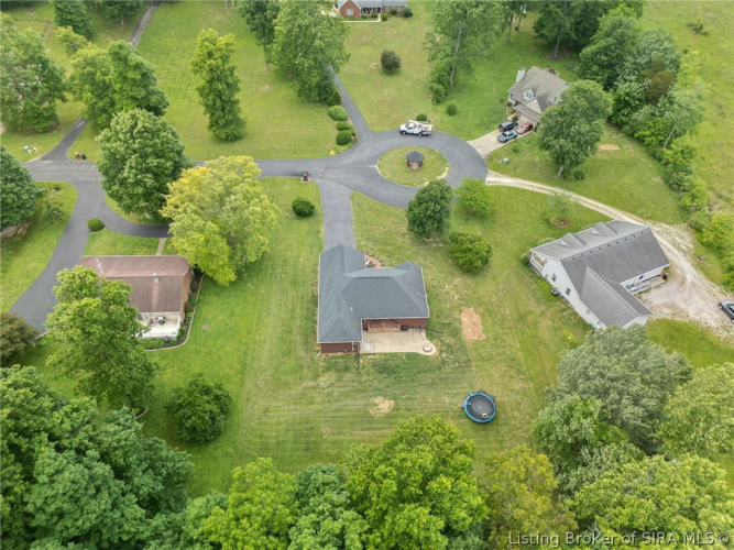 Listing Image 46