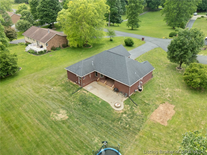 Listing Image 48