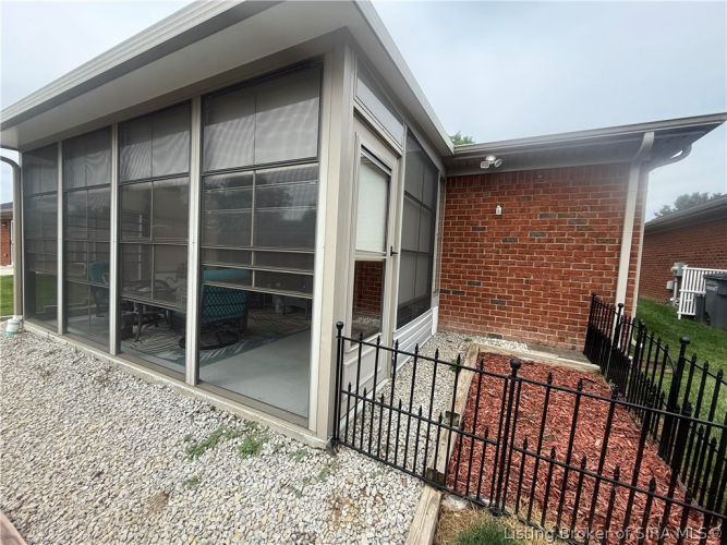 Listing Image 23