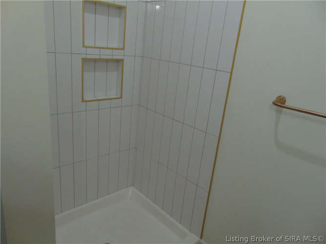 Listing Image 24