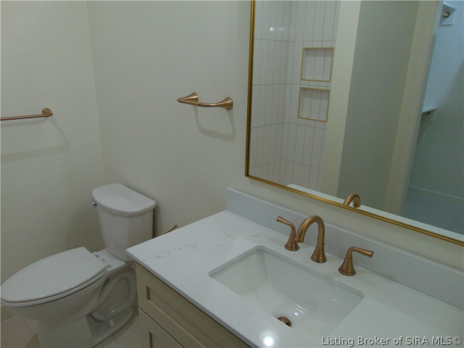 Listing Image 28