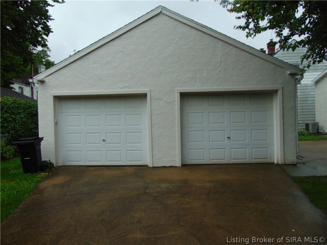 Listing Image 37