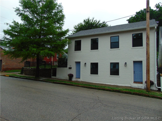 Listing Image 10
