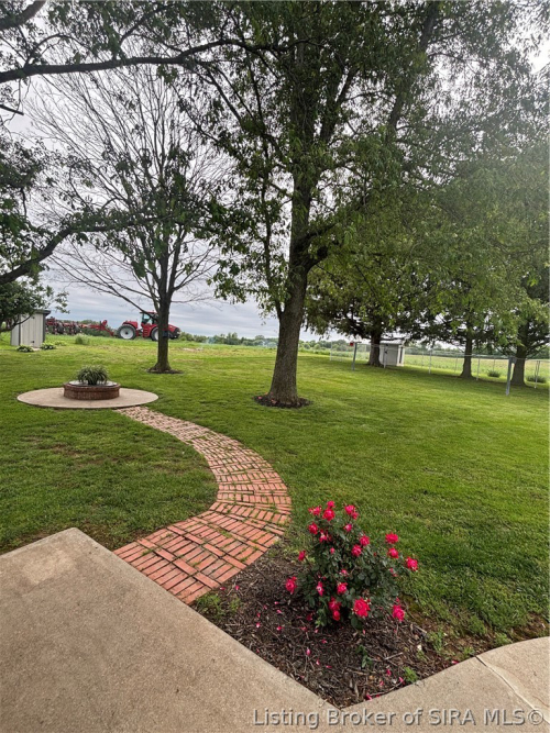 Listing Image 19