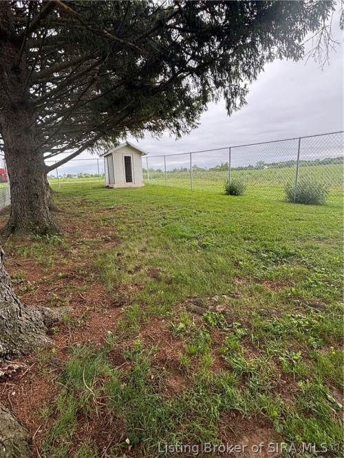 Listing Image 24