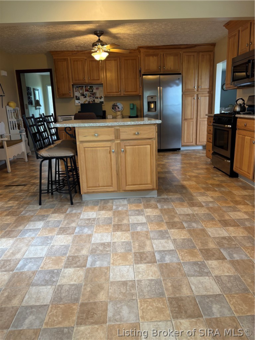 Listing Image 44