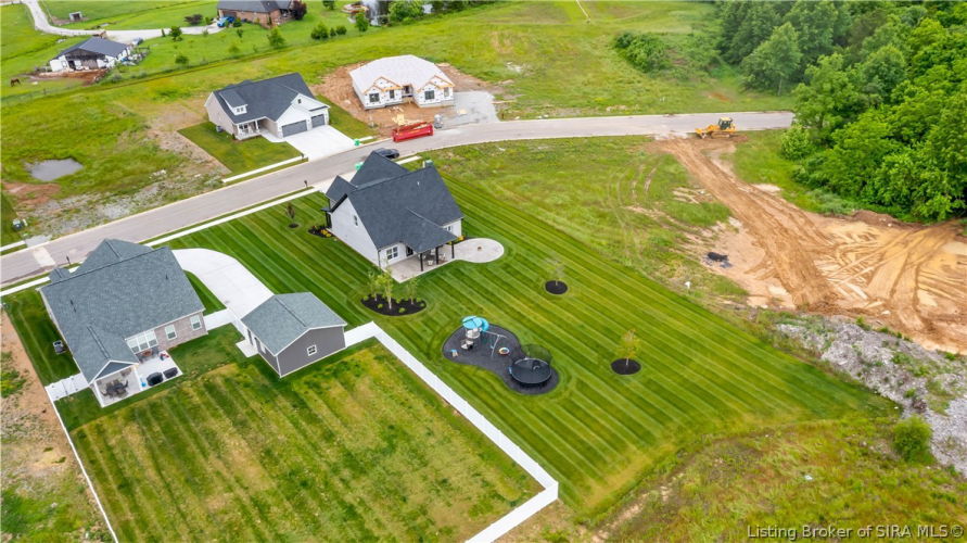 Listing Image 64