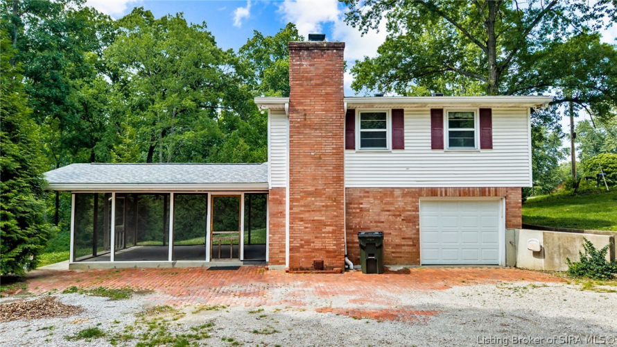 Listing Image 6