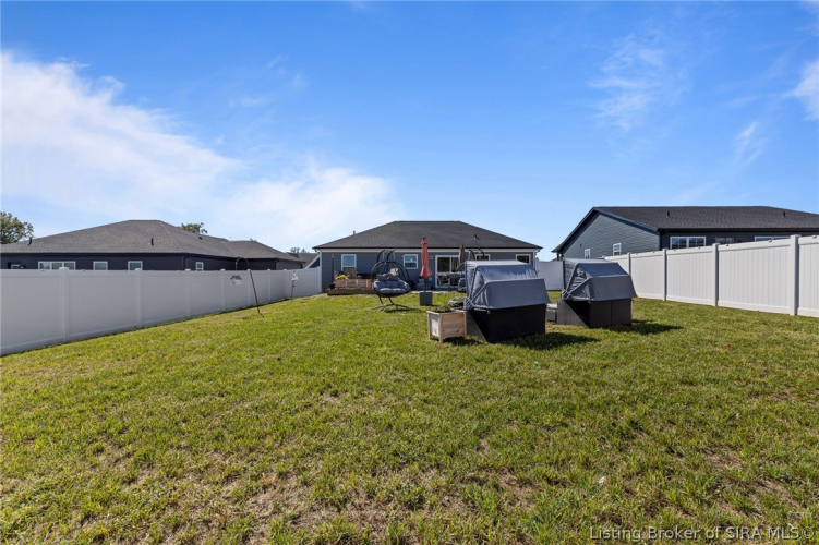 Listing Image 38