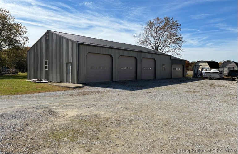 Listing Image 6