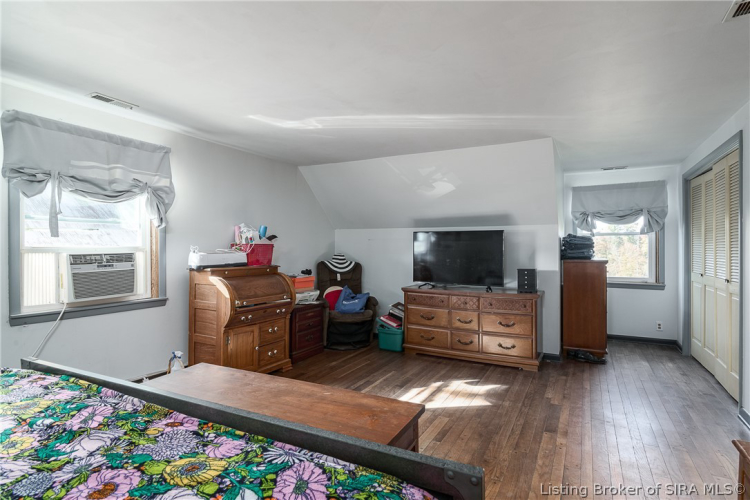 Listing Image 25