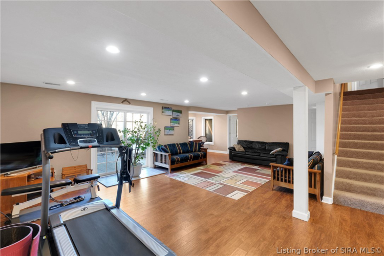 Listing Image 49