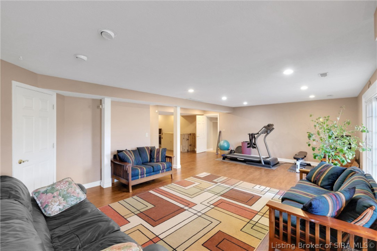 Listing Image 51
