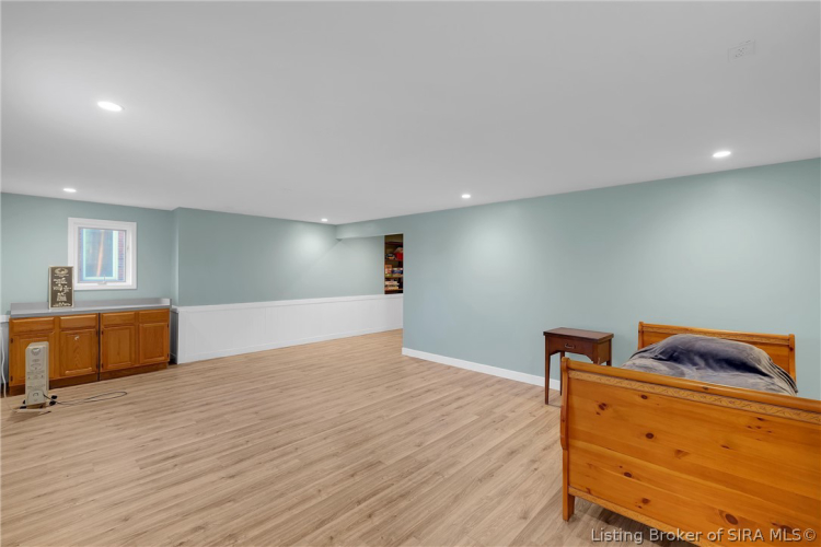 Listing Image 58