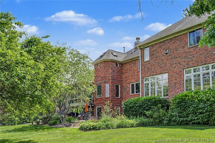 Listing Image 77